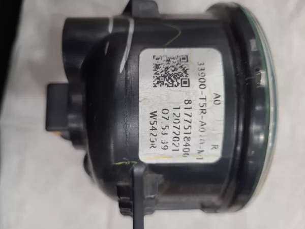 A motor with the label " 3 1 0 0-1 9 6-4 8 7 5 " on it.